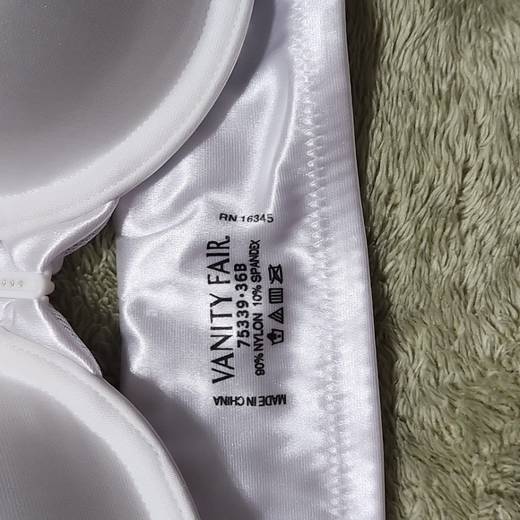 Bundle of bras - Picture 4 of 8